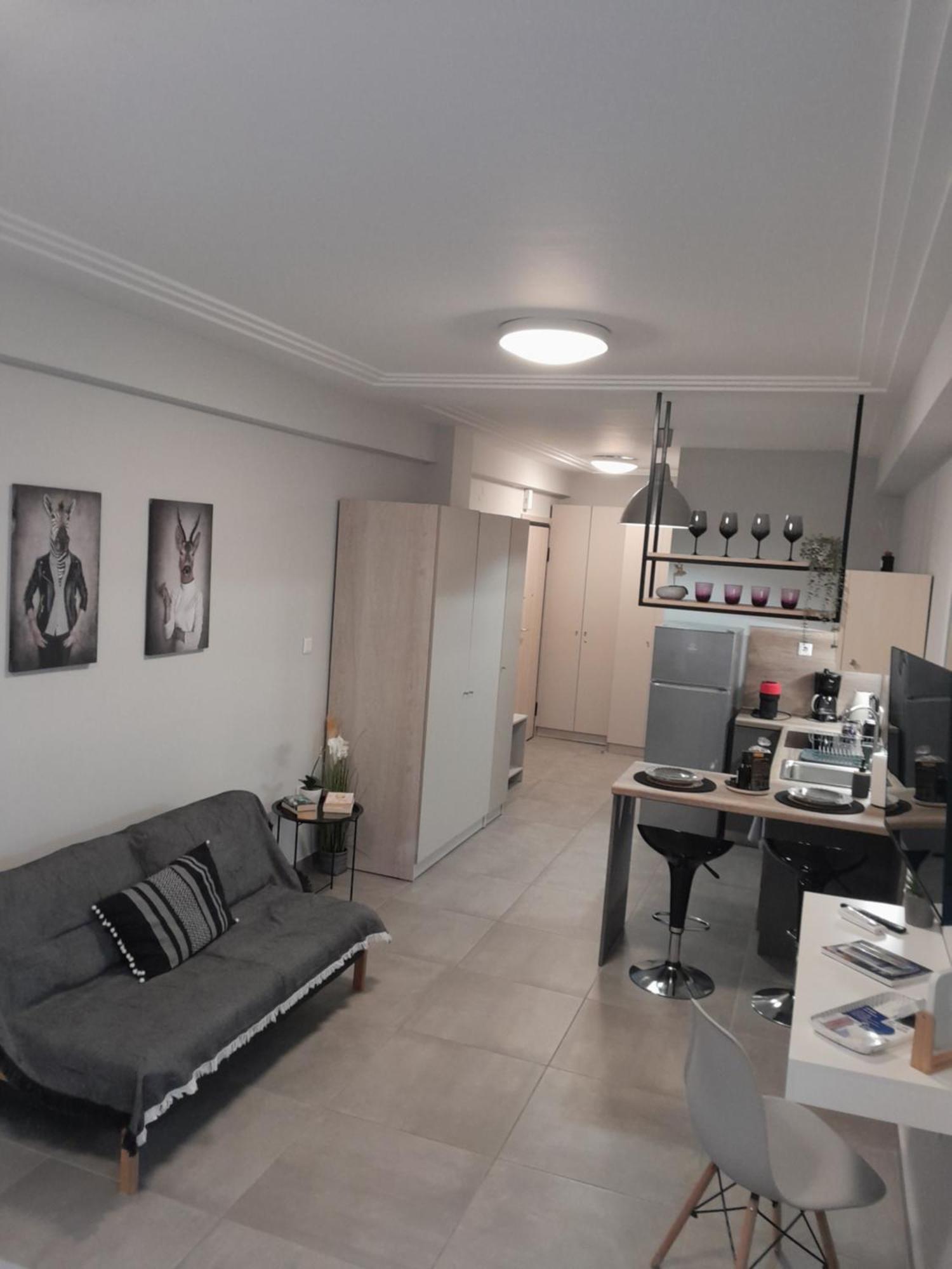 Cozy Di.Va City Centre Tesalonika Bagian luar foto